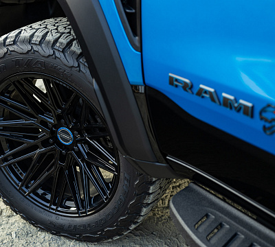 Фото дисков Vossen HF6-5 на Ram 1500 V