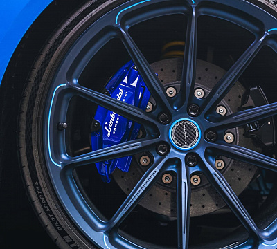 Фото дисков Brixton Forged R11-RS на Lamborghini Huracan