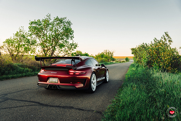 Фото дисков Vossen GEN-01 Белый глянец на Porsche 911 VII