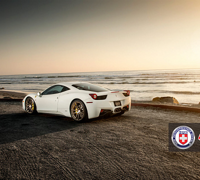 Фото дисков HRE P104 на Ferrari 458