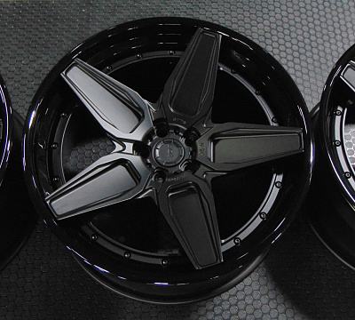 ADV.1 ADV5S Track Spec CS