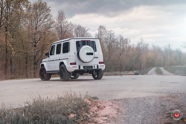 Фото дисков Vossen M-X6 Черный глянец на Mercedes-Benz G-Class III