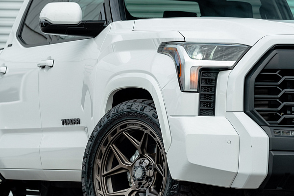 Toyota Tundra III