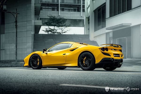 Фото дисков Brixton Forged PF2 Черный сатин на Ferrari F8