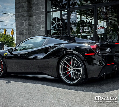 Фото дисков HRE P104 на Ferrari 488