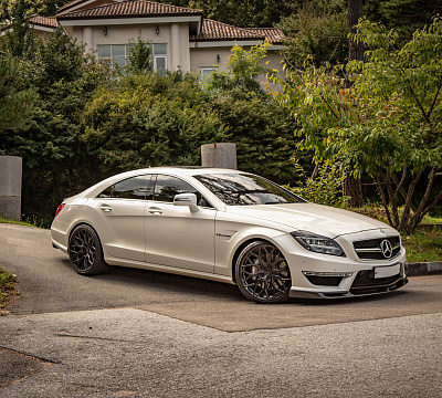 Фото дисков Vossen HF-2 на Mercedes-Benz CLS (C218)