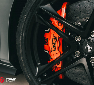 Фото дисков HRE P207 на Ferrari 488