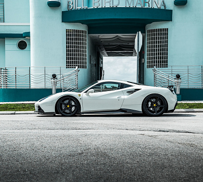 Фото дисков Vossen M-X5 на Ferrari 488