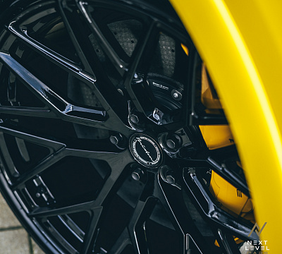 Фото дисков Brixton Forged PF10 на Porsche Cayenne III
