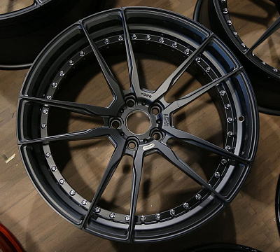 ADV.1 ADV5.2 M.V2 CS