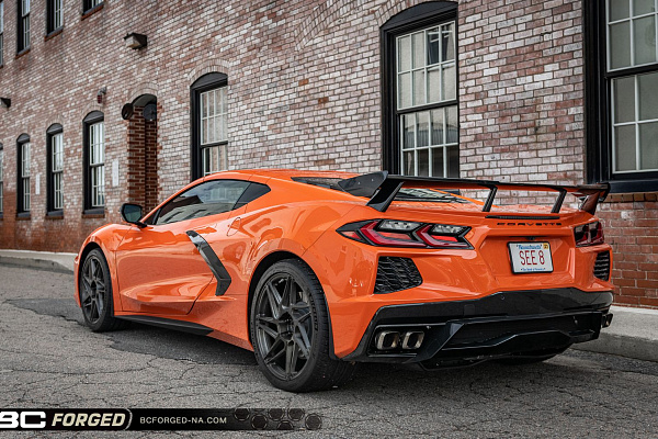 Фото дисков BC Forged EH177 Глянцевый темный лак на Chevrolet Corvette C8