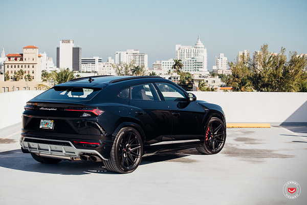 Фото дисков Vossen EVO-5 Черный сатин на Lamborghini Urus