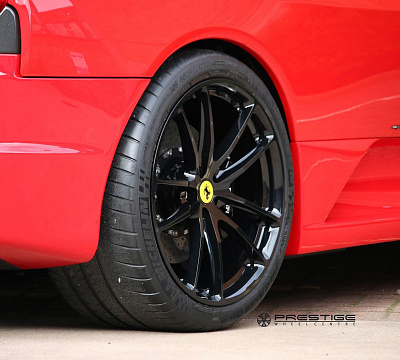 Фото дисков HRE P104 на Ferrari F430