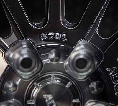 ADV.1 ADV15 Track Spec CS