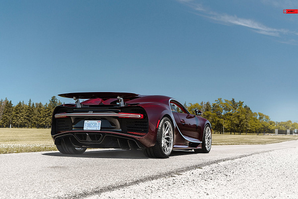Фото дисков Anrky AN11 Полированный лак на Bugatti Chiron