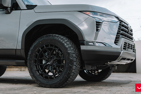 Фото дисков Vossen HFX-1 (6-Lug) Черный глянец на Lexus GX III