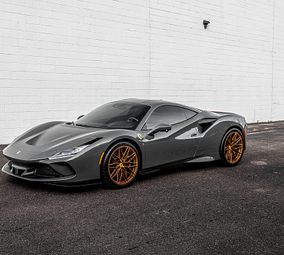 Фото дисков Vossen S21-02 на Ferrari F8