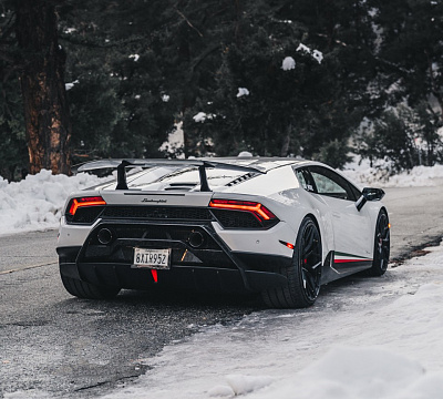 Фото дисков Brixton Forged PF10 на Lamborghini Huracan