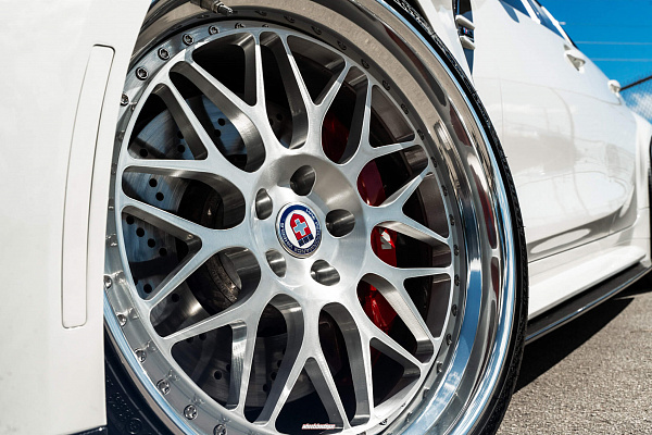 Фото дисков HRE 300 Глянцевый лак на BMW 3/M3 (G2x/G80)