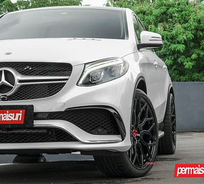 Фото дисков Vossen S17-01 на Mercedes-Benz GLE I