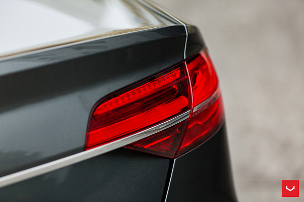 Фото дисков Vossen CV3 Серебро на Audi A/S 8 (D4)