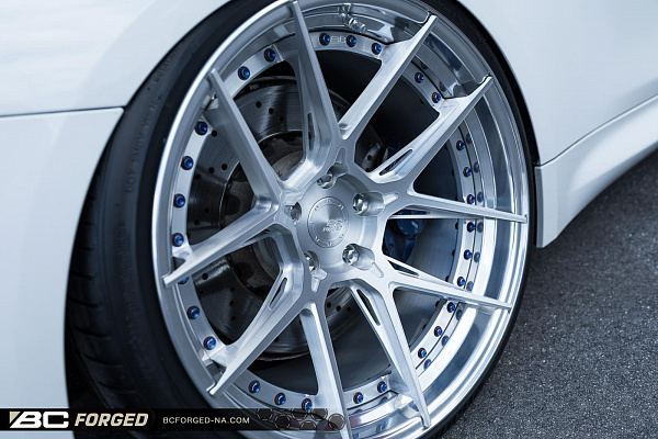 Фото дисков BC Forged HCA381 Глянцевый лак на BMW 4/M4 (F32/F82)