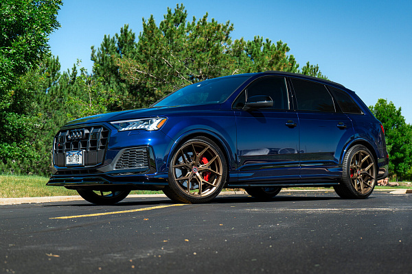 Фото дисков Vossen HF-5 Сатиновая бронза на Audi Q7 (4M)