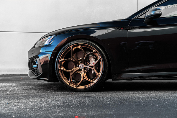 Фото дисков HRE P111SC Сатиновая бронза на Audi A/S/RS 5 (F5)