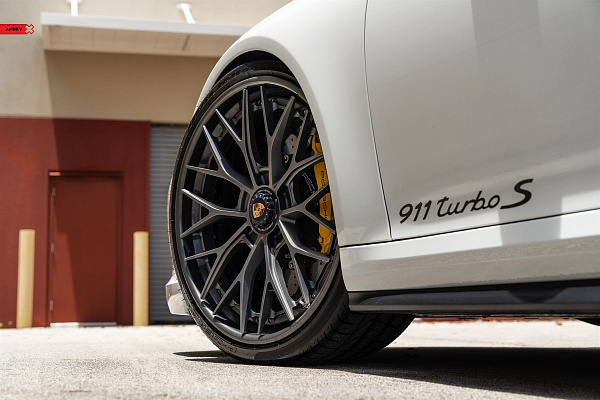 Фото дисков Anrky AN30 Сатиновый графит на Porsche 911 VII