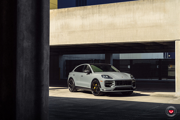 Фото дисков Vossen EVO-3 Черный глянец на Porsche Cayenne III