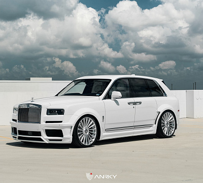 Фото дисков Anrky RF-282 на Rolls-Royce Cullinan
