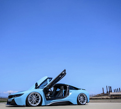Фото дисков Savini SV-F1 на BMW i8