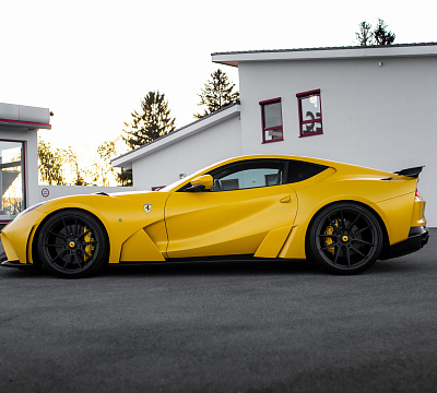 Фото дисков NOVITEC NF10 на Ferrari 812