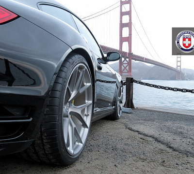 Фото дисков HRE P101 на Porsche 911 VI