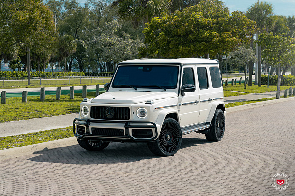 Фото дисков Vossen S17-16 Черный глянец на Mercedes-Benz G-Class III