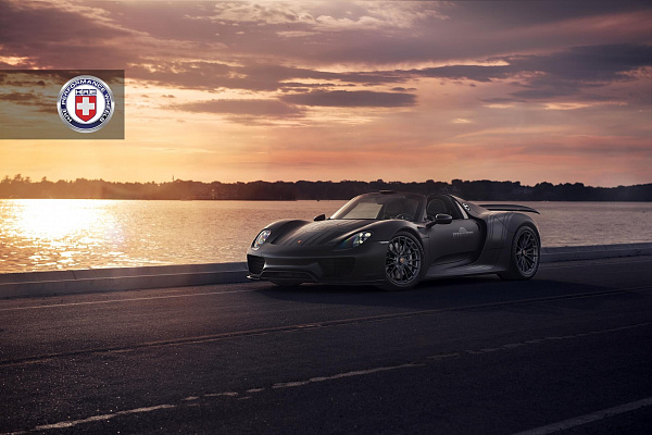 Фото дисков HRE P103 Сатиновый темный лак на Porsche 918 Spyder