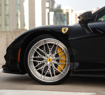 Фото дисков Vossen S21-02 (3-Piece) на Ferrari SF90