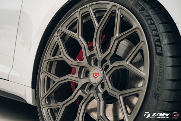 Фото дисков Vossen S17-01 Глянцевый темный лак на Audi A/S/RS 5 (F5)