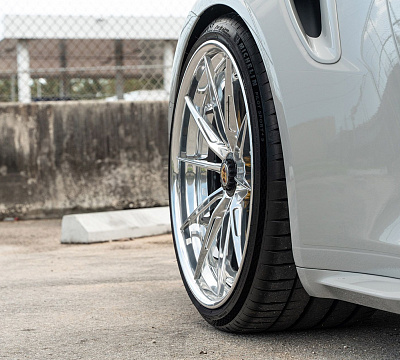 Фото дисков 1886 Wheels G010 на Porsche 911 VIII