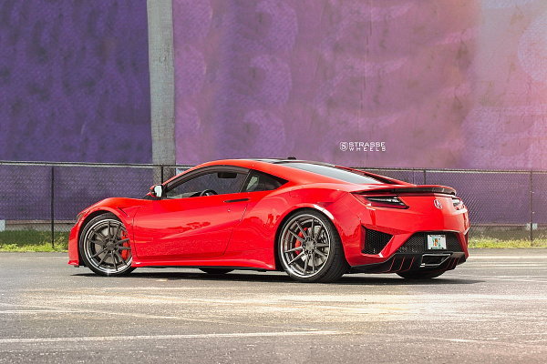 Фото дисков Strasse Wheels SV1 Deep Concave FS Сатиновый темный лак на Acura NSX II