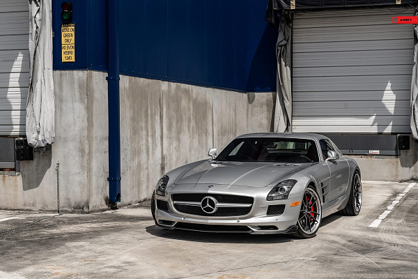 Фото дисков Anrky AN34 Черный сатин на Mercedes-Benz SLS AMG
