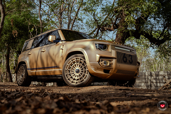 Фото дисков Vossen LC3-12 Глянцевая шампань на Land Rover Defender II