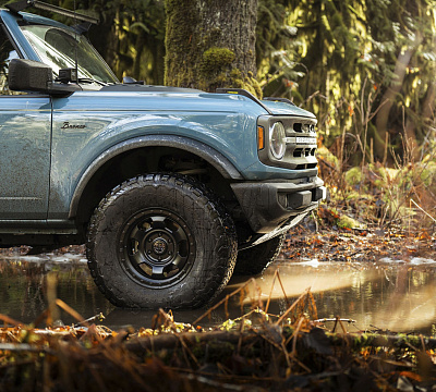 Фото дисков Black Rhino TROOPER на Ford Bronco