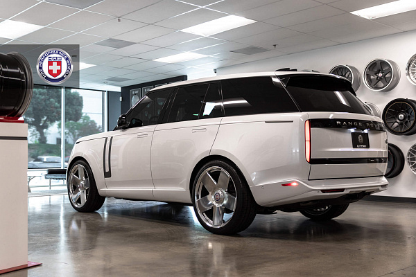 Фото дисков HRE L105M Полированный лак на Land Rover Range Rover V