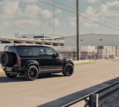 Фото дисков Vossen HFX-1 (5-Lug) на Land Rover Defender II