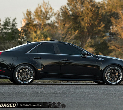 Фото дисков BC Forged HCS02 на Cadillac CTS II