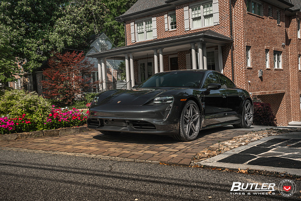 Фото дисков Vossen EVO-1 Глянцевый темный лак на Porsche Taycan I