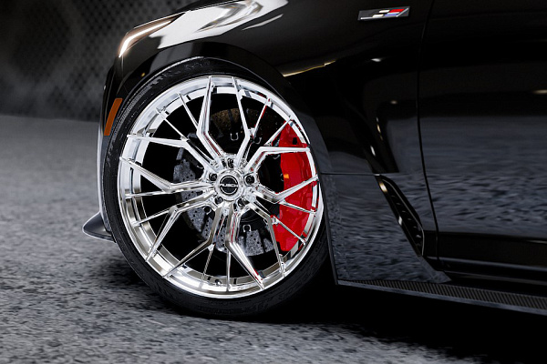 Фото дисков Rusch F11-R Полированный лак на Cadillac CT5