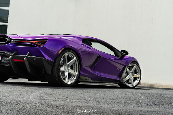 Фото дисков Anrky RS5.2 Полированный лак на Lamborghini Revuelto