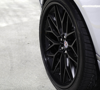 Фото дисков HRE S200 на Land Rover Range Rover IV